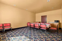 Quality Inn & Suites McAlester on Hwy 69 - breakfast