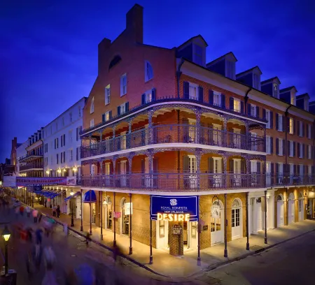 The Royal Sonesta New Orleans Отели рядом с достопримечательностью «Лонг Вью Хаус энд Гарденс»