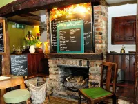 The Castle Arms Inn Hotels in Pickhill with Roxby