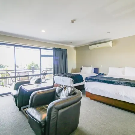 Aotea Motor Lodge