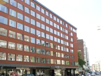 Spar Hotel Majorna Hotels near Slottsskogsvallen
