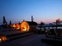 SHIOKATSU HARBOR Hotels in Hikari