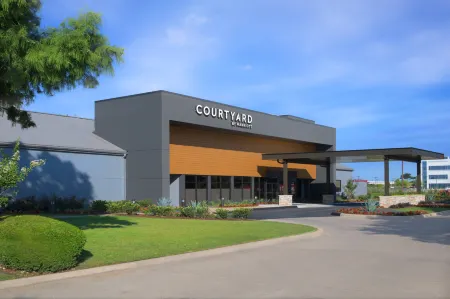 Courtyard Dallas DFW Airport North/Irving Отели в г. Коппелл