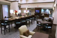 Hampton Inn & Suites Suisun City Waterfront Hotels in Fairfield