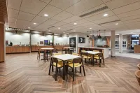Fairfield Inn & Suites Tulsa Catoosa - breakfast