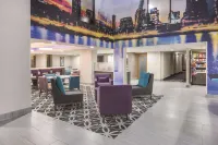 La Quinta Inn & Suites by Wyndham Festus - St. Louis South Hôtels à : Festus
