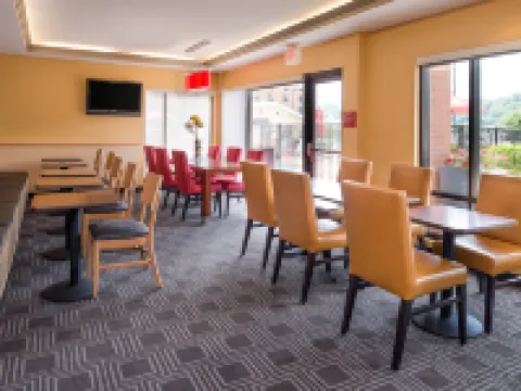 TownePlace Suites Huntington Hotels in Cabell County