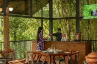 Crystal Kuruva Nature Resort & Spa - 朝食