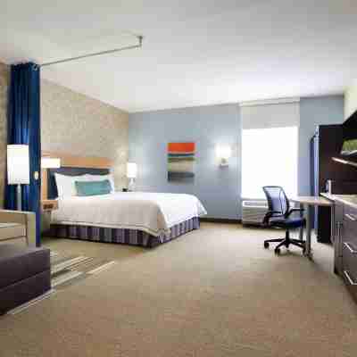 Home2 Suites by Hilton McAllen Rooms