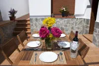 Villa La Noria, 15 Pers, wifi, swimming pool, Petfriendly, magnificent view