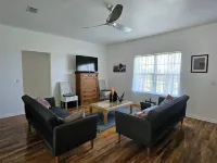 Great views and walking distance to the boat ramp at Lake Seminole!!