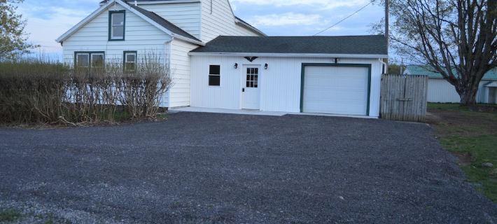 Apple View- Quiet, handicap accessible country home with a hot tub! Hotele w: Wayne County