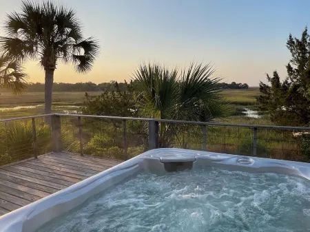 Marshbreeze...on Tidal Creek with Marsh View