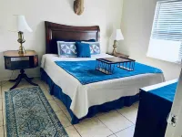 BestStays@Sapphire- a Duplex Near Hospitals large groups ok.TVs in all rooms Hotels near CHRISTUS Trinity Mother Frances Rose Stadium