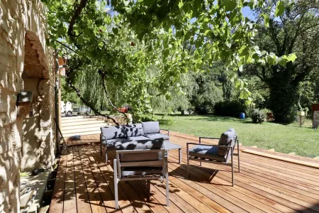 Maison de Campagne au Pied du Vercors Отели в г. Пейрю