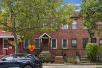 Bright airy new 1-bedroom with on charming Capitol Hill Washington, DC Отели в г. 
