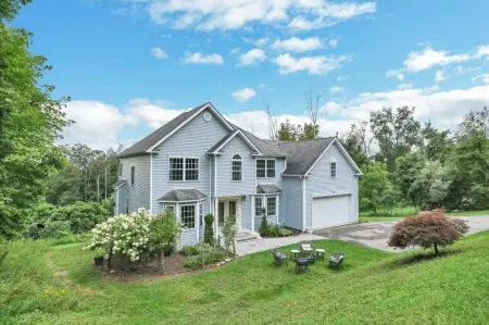 Spacious 6Br Villa - Serene Scenic Mountain Escape