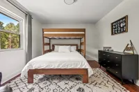 Secluded Mtn Retreat with Hot Tub, Firepit, Location! Hotels near Cove Mountain Fire Tower