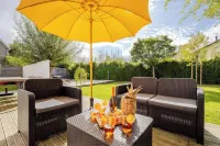 Charming vacation home with swimming pool Hotel a Beaussais-sur-Mer