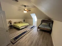 Fishing and Hunting Cottage in Shell Beach, St. Bernard, LA