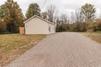 2BR Tiny House - Hot Tub – Near Salmon River