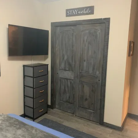 Peaceful Chalet 1 Bdrm King A/C