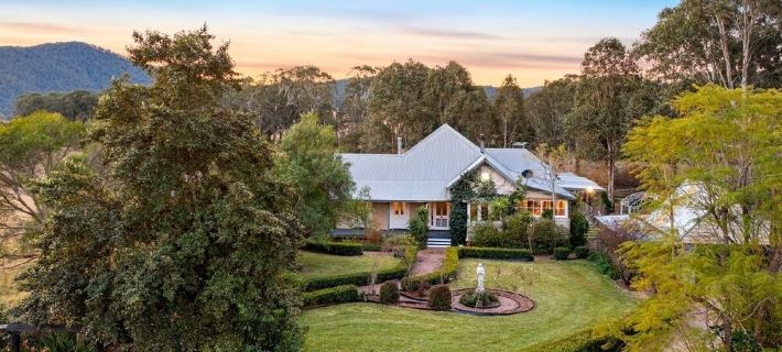 Prepare to Fall in Love Hotels in Cessnock