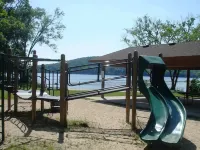 Island View Hideaway-Peaceful, on Water, Canoe, Scenic, Birds, Nature, Sandbars! Hotels in Columbia County