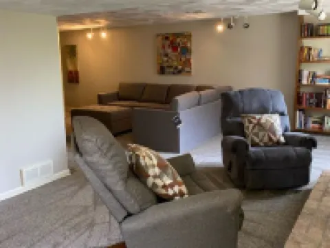 Four Bedroom Bellevue Beauty 貝爾維尤酒店