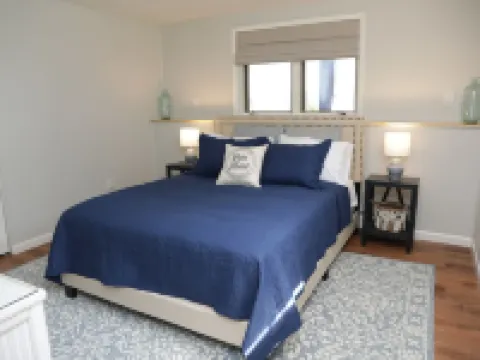 Lake Ontario's Family Retreat: Natural Peace and Modern Luxuries グリースのホテル