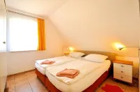 3-room apartment upstairs at the coastal forest, not far from the beach with sauna