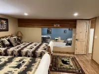 Remodeled woodland oasis for those who want it all