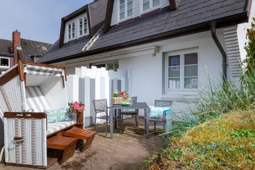 Cozy 1-room apartment with box-spring bed Hotels in Tinnum