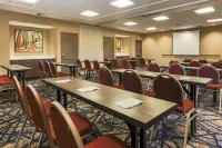 Hampton Inn & Suites Windsor - Sonoma Wine Country Hotels in Windsor