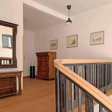 Unique vacation apartment for 6 to 8 people with a historic ambience