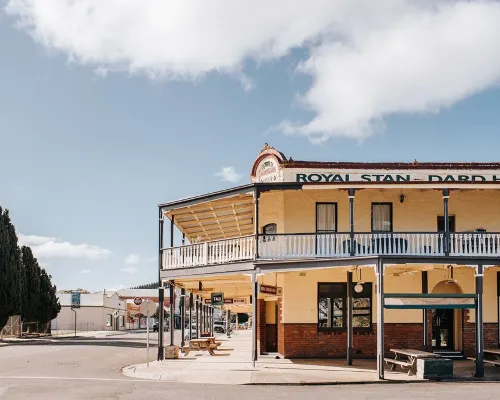 One Tree Hill Lockie's Lookout - Wilson's Prom / Sea Views Hotels in Foster