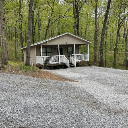 Fishing Retreat Cabin - 2bed/1 bath