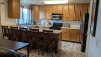 Quiet and comfortable home near SLC and ski resorts Hotels in North Salt Lake