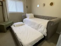Home away from Home- Mid Century Style - central Omaha (5 min from I-80)