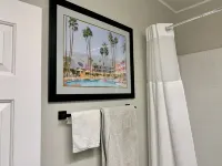 Perfectly Located Fully Remodeled Desert Casita