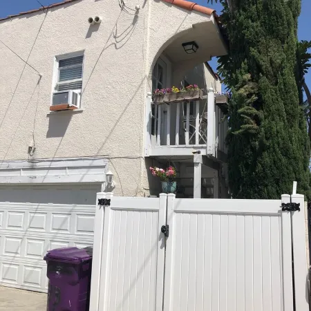 Cozy Beach Apartment in Trendy Belmont Shore!  Sanitized and Clean!