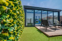 Maison Type Loft Avec Jacuzzi et Terrasse sur les Toits