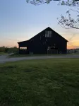 Beautiful Farmhouse near Lake Cumberland