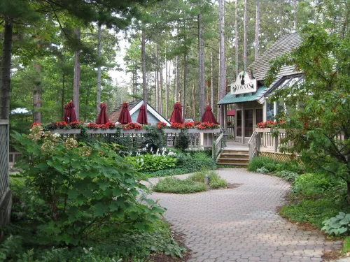 Homestead Condo, Beautiful View of Lake MI & Manitou Island