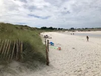 Maisonnette à 100 m de la Plage - Homestays