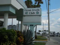"Beachside Bliss: Ocean Views & Endless Fun in Daytona