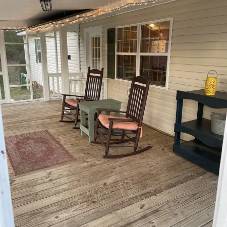 Alabama cabin located in the National Forest, ATV Park, and Beaches!!!