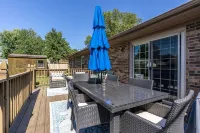 ⭐️Stylish & Cozy Ranch⭐️ Patio, Fenced Back Yard, Fire 🔥Pit-all the essentials!