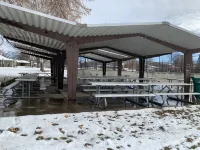 SUPER SPACIOUS COMFY & CLEAN Hotels in Roy