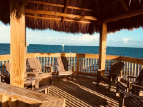 Ocean view condo with balcony/marina view